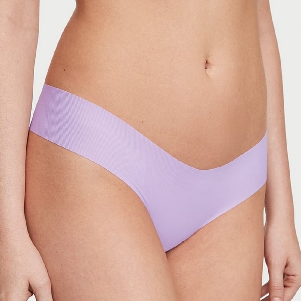 Victoria's Secret No-Show Thong Panty Size Small